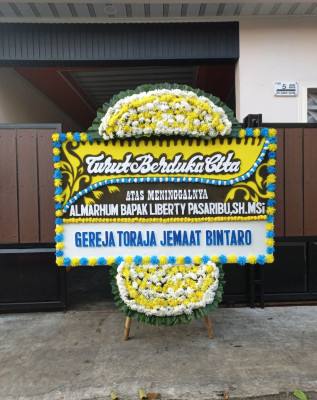Papan Bunga Duka di Baros Jaya